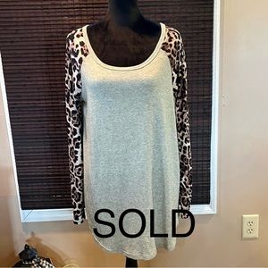 NWOT Women’s XL Top